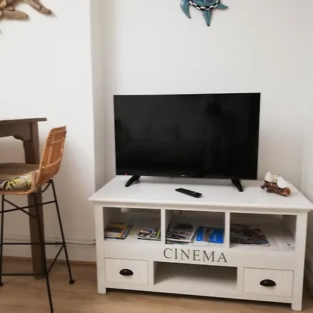 L'horizon Vue Et Falaises